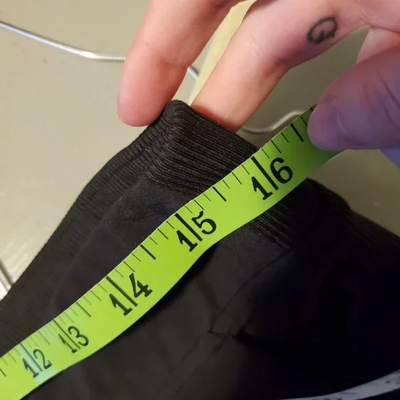 Athleta Brooklyn Ankle Pant Women's Size 10 Lightweight City Athleisure 198671 - Picture 10 of 12